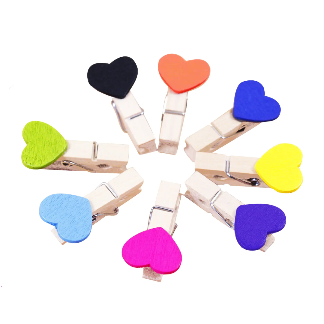 Wooden Design Clip Pkt Heart