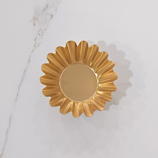 3" Golden Metal Flower Shape Urli for Candle Making and Home Decor (1Pcs)