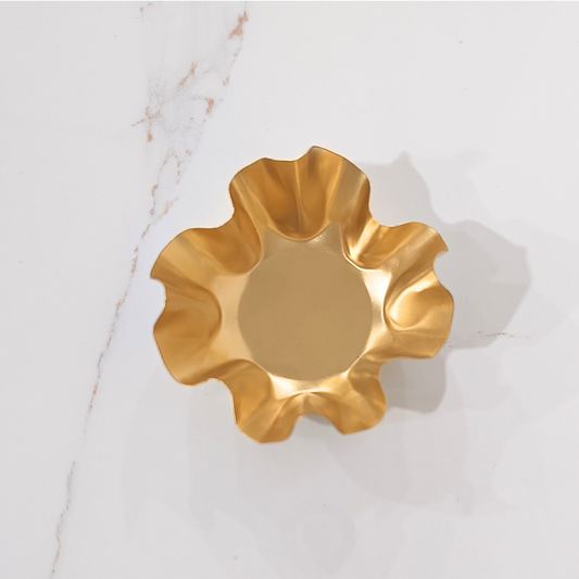3.5" Golden Metal lotus piyali Urli for Candle Making and Home Decor