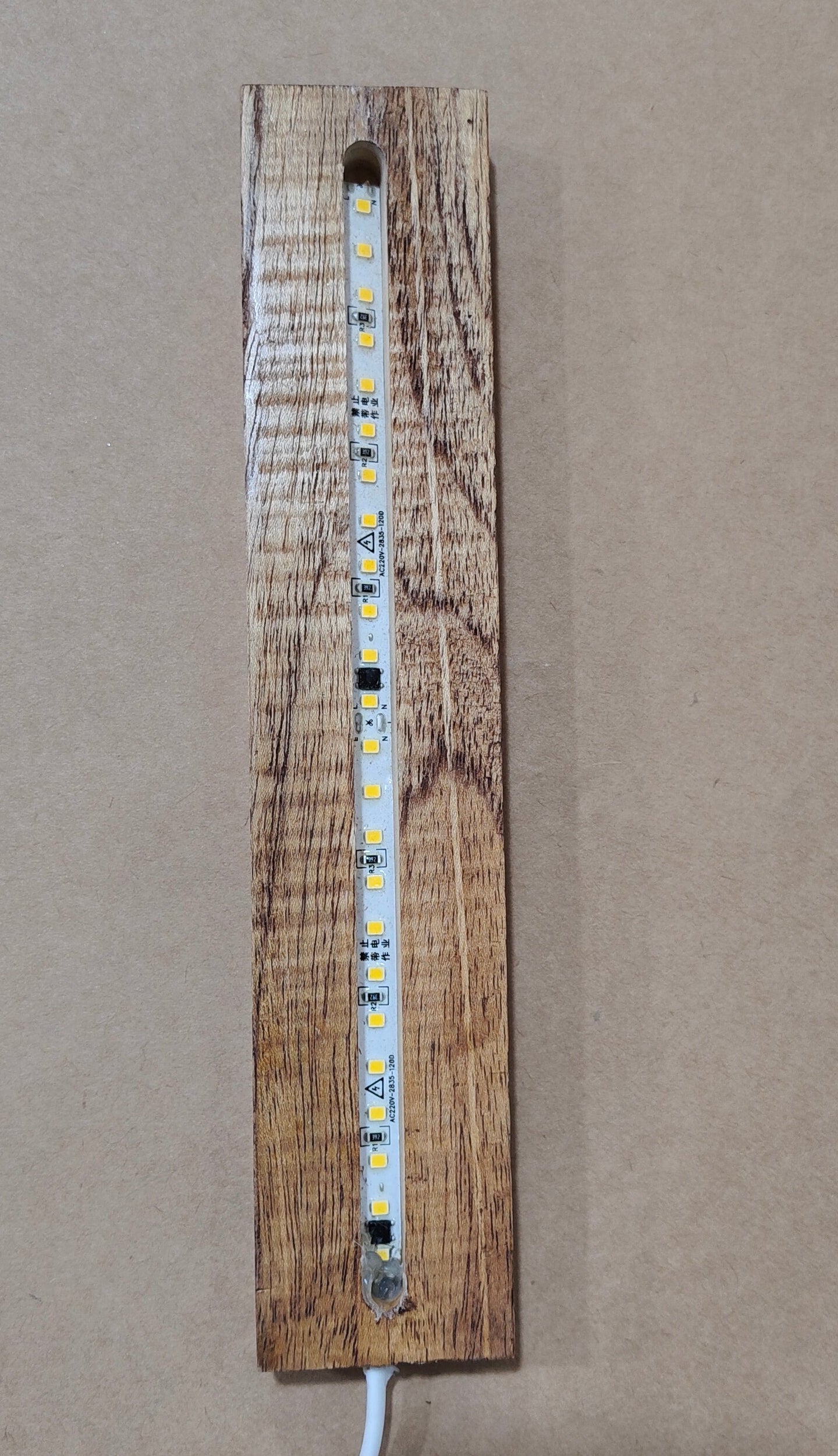 Teakwood LED Light (8")