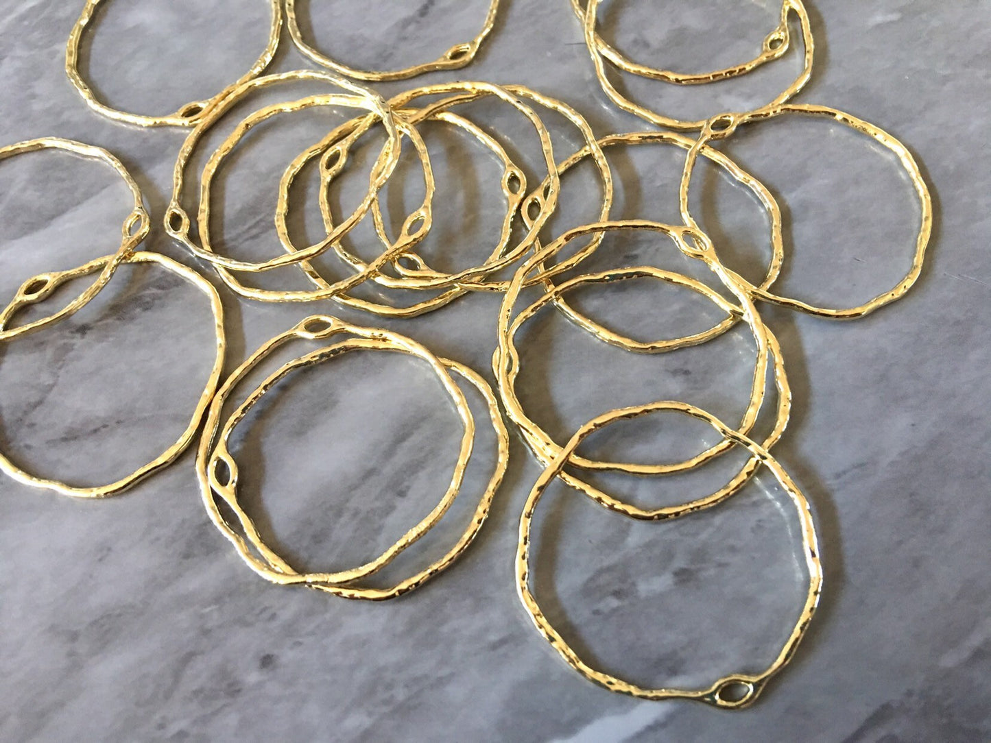 Round Bezal Golden (15 pc)