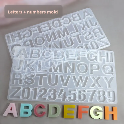 Front Pour Alphabet Keychain Mould